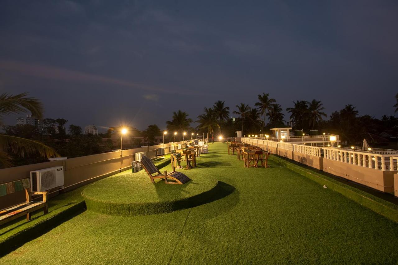 State Beach Resort And Spa Kannur Esterno foto