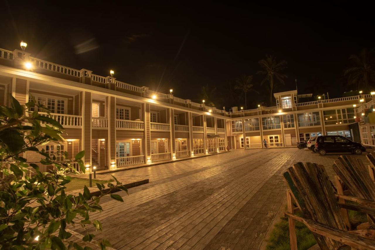 State Beach Resort And Spa Kannur Esterno foto