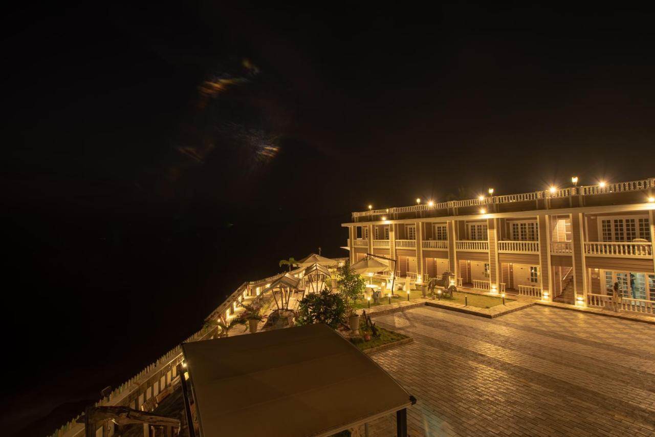 State Beach Resort And Spa Kannur Esterno foto